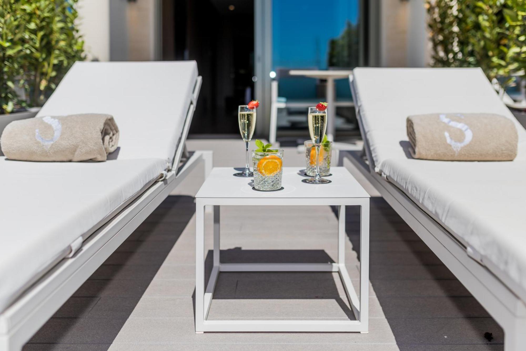 Pure Salt Port Adriano - Adults Only Hotel Santa Ponsa Exterior photo